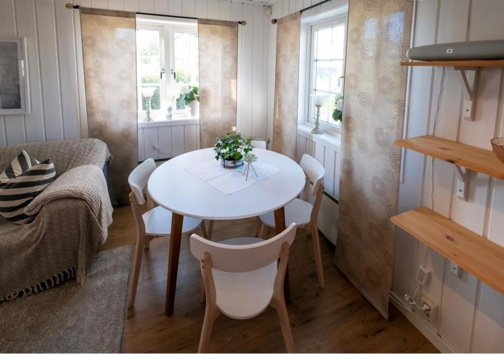 Lilla Groena Huset Pa Garden Härnösand Esterno foto