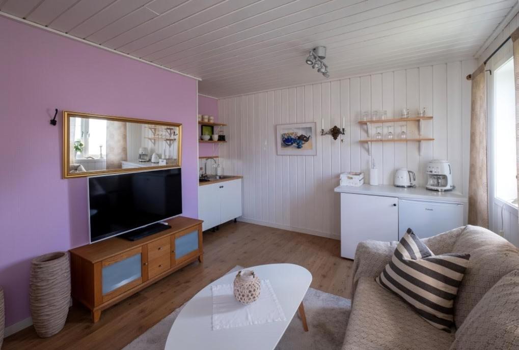 Lilla Groena Huset Pa Garden Härnösand Esterno foto